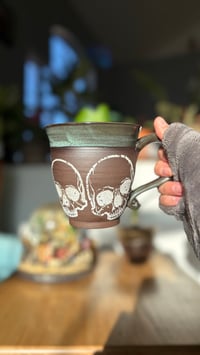 Image 9 of Skull mug 10