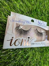 Image 2 of Something Blue Ioni lashes 