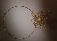 Image 5 of Light-Pouring Flower Choker
