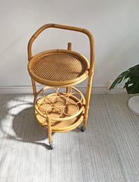 Image 4 of //VENDIDA//  CAMARERA REDONDA DE CAÑA, AÑOS 70.