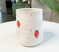 Image 3 of Strawberry Thumb Cup Preorder