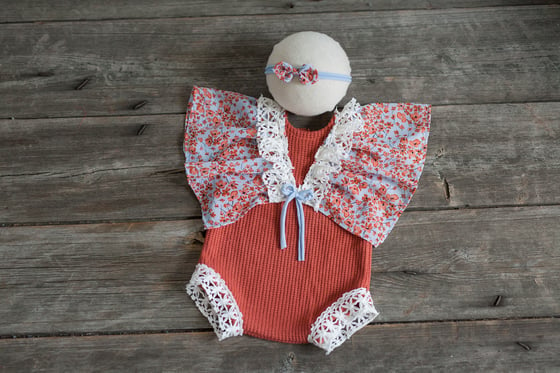 Image of HOLLY ROMPER - SITTER SIZE