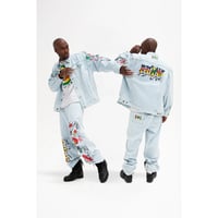 Image 4 of Cross Colours - Oversize Denim Graffiti Jacket - Ice Blue Vintage (15% off)
