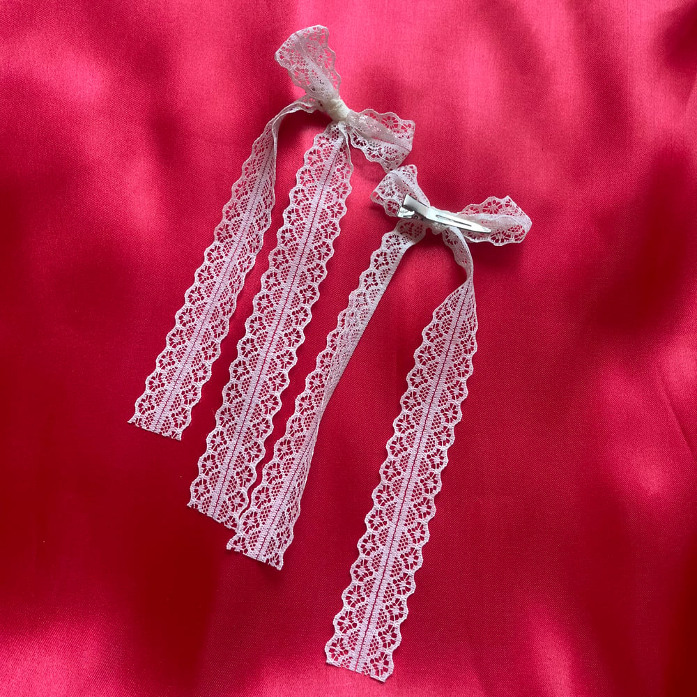 Image of lace bow hair clips (pair) 