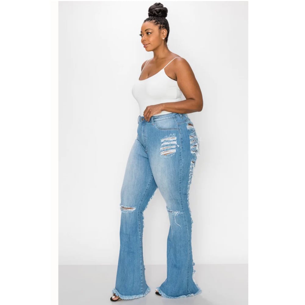 Image of At first glance distressed jeans