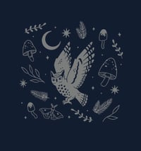 Image 5 of Owl T-shirt