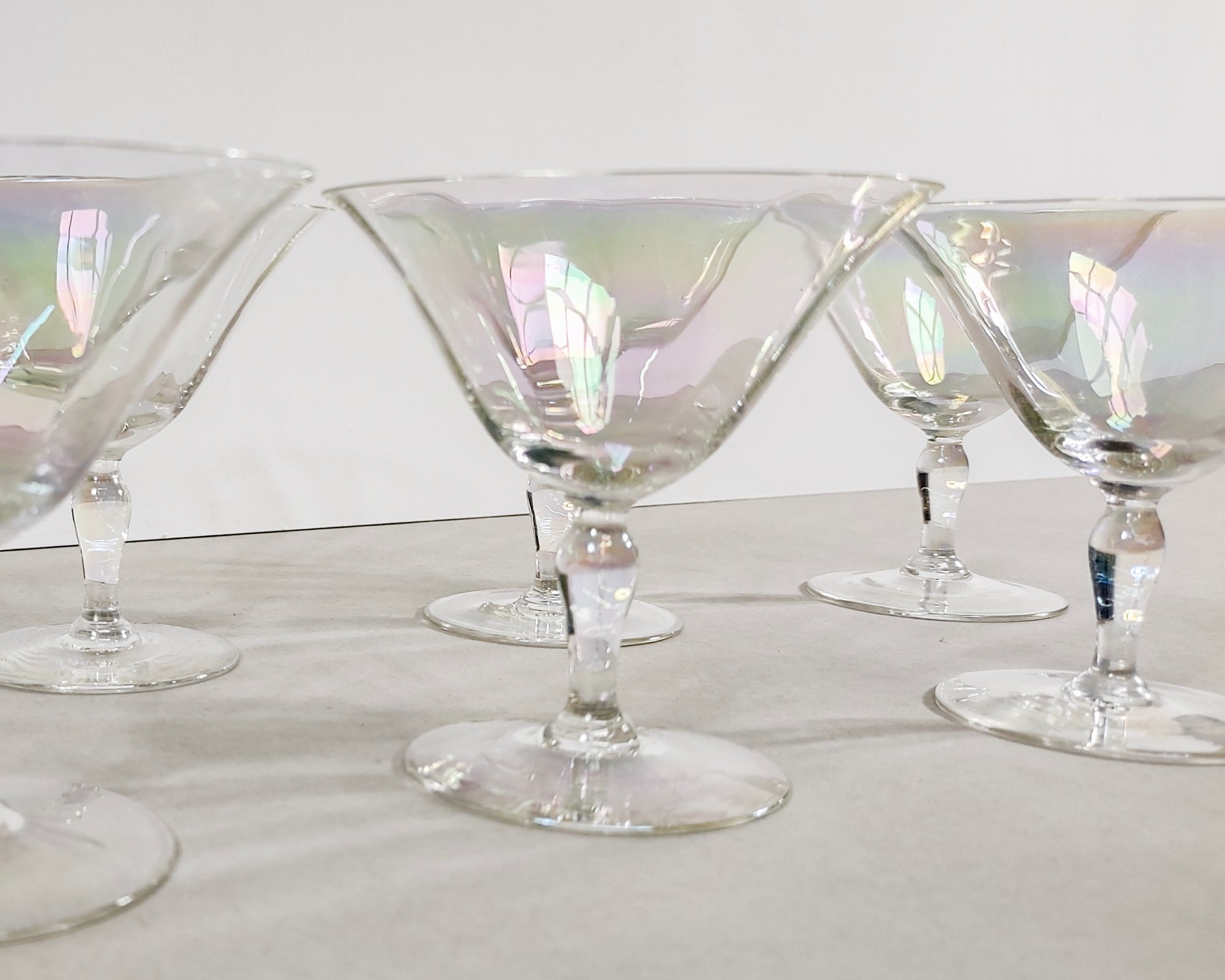 Catalina Footed Champagne Glass Iridescent Set/2