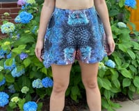 Image 3 of Dusk High-Waisted Shorts