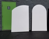 Middle panel and left panel white 