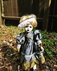 Image 5 of Vera Gothic Horror Creepy Artist Doll