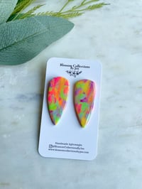 Neon Marble Spears