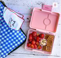 Image 4 of Yumbox Snack 3 Compartments Coco Pink Toucan Tray