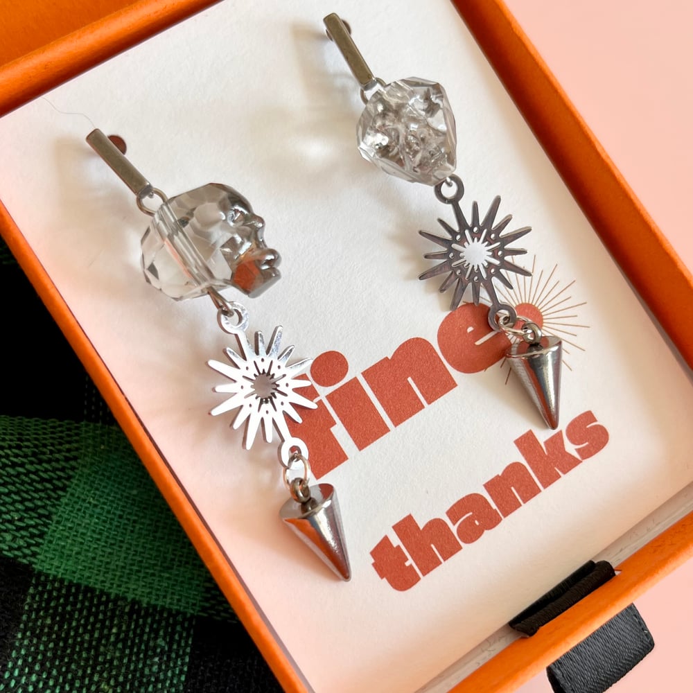 Image of Big Skull and Sunburst Drops - Fine Thanks