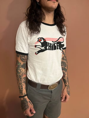Chica Pantera Ringer T-Shirt