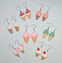 Image 1 of And we all Scream for Ice Cream Dangles