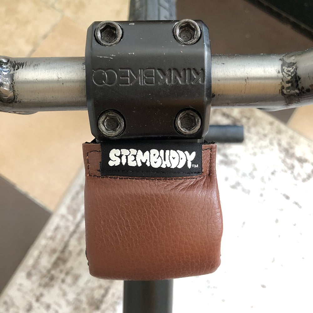 Image of Brown LEATHER STEMBUDDY™