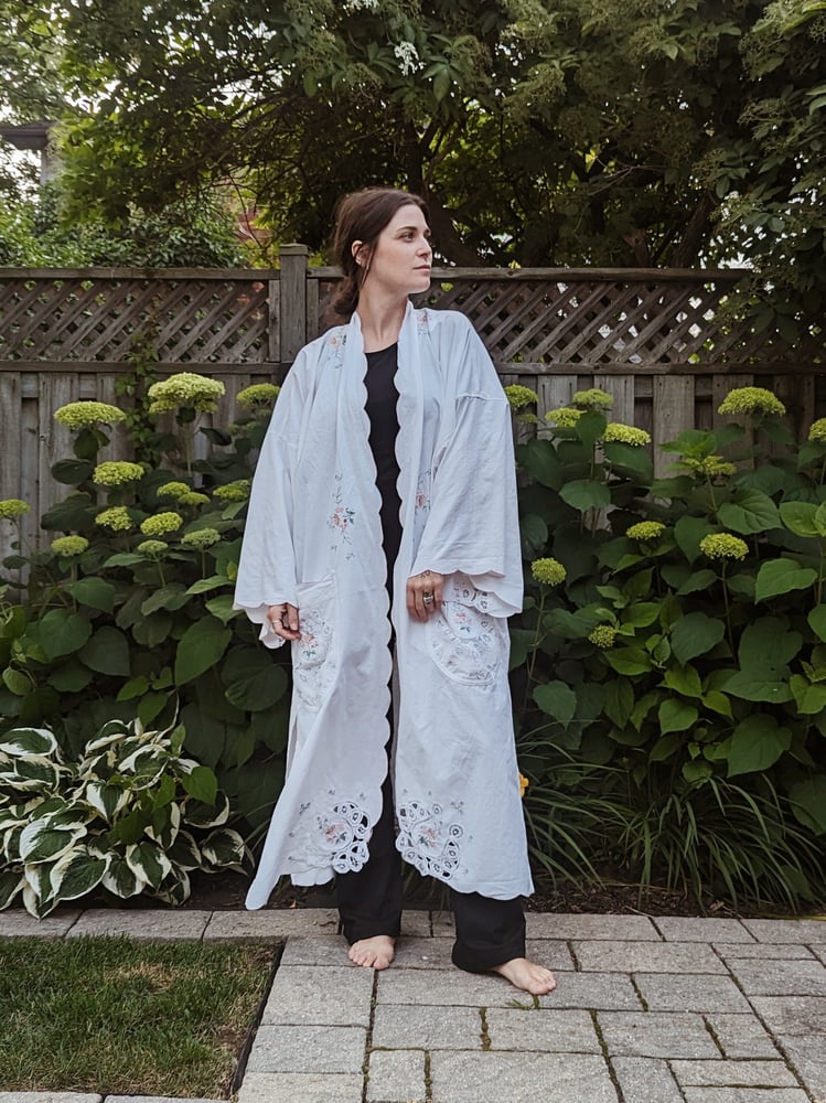 Image of Pink Rose Embroidered Tablecloth Robe - L/XL