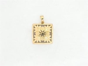 Image of Hawaiian Classics Quilt Pendant