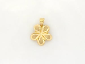 Image of Hawaiian Classics Plumeria Pendant