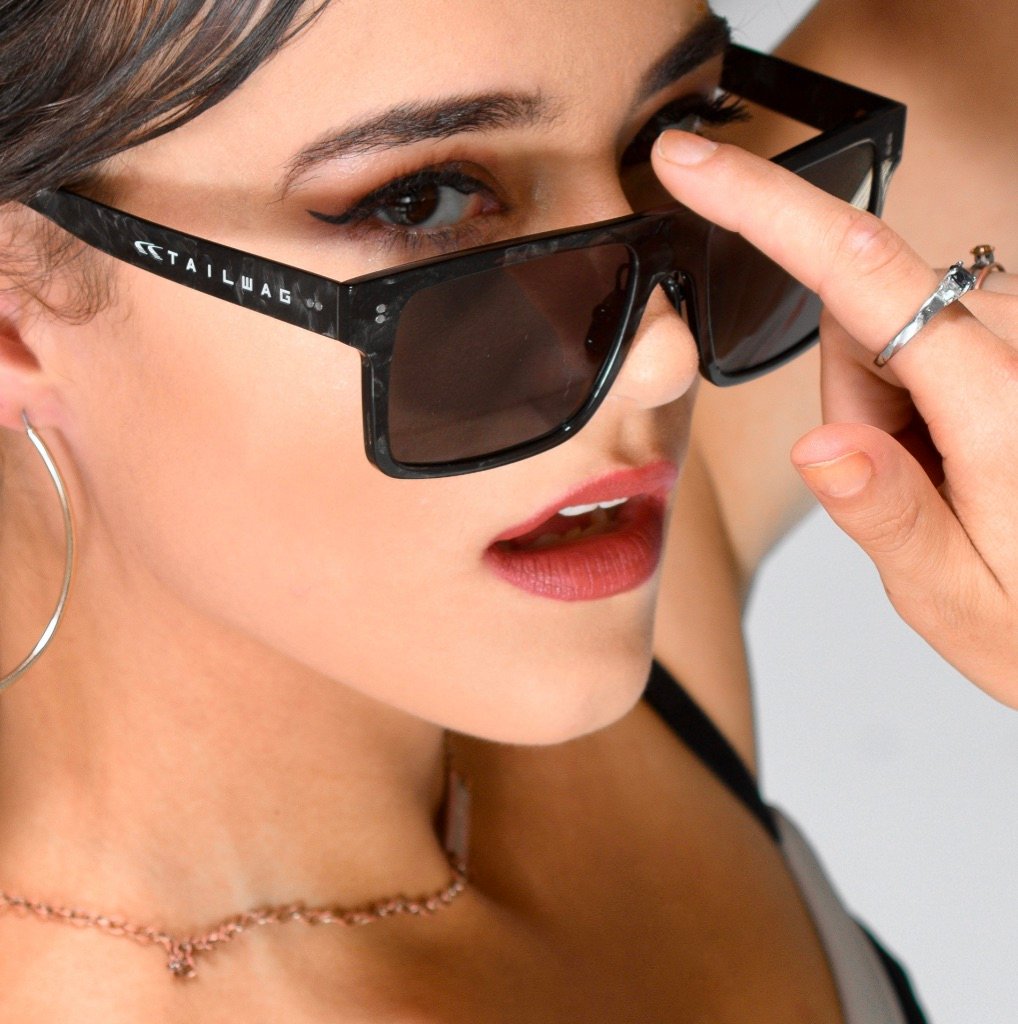 DIFF Carson Designer Square Oversized Sunglasses India | Ubuy