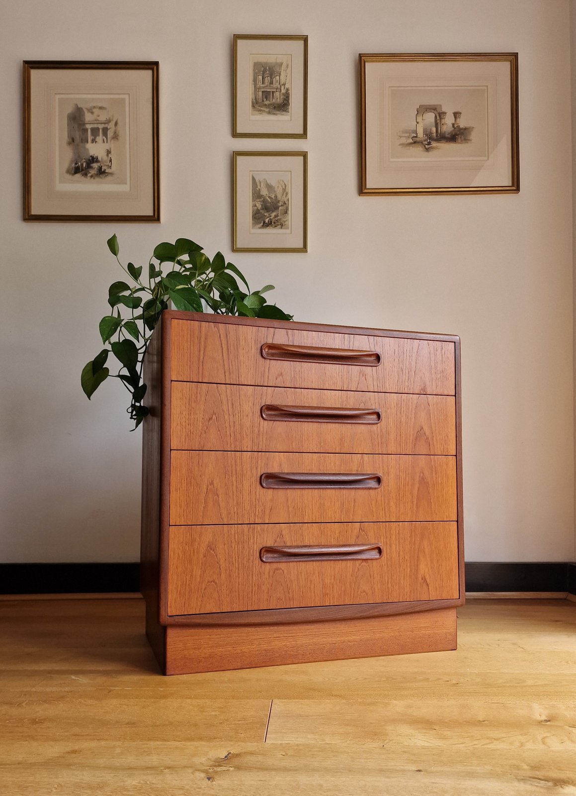 G plan on sale fresco drawers