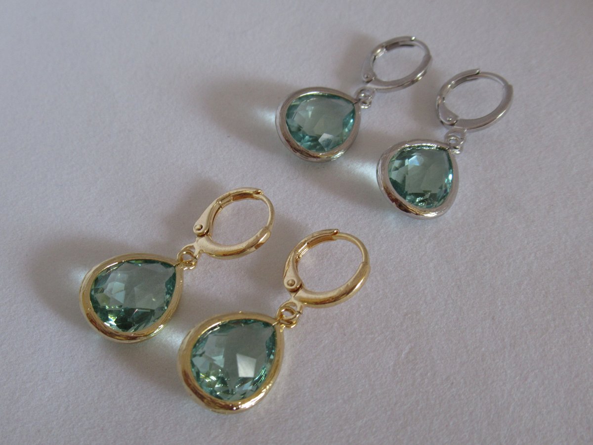 Kate middleton aquamarine on sale earrings