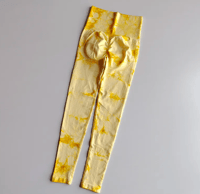 Image 2 of Scrunch Butt Marble Leggings