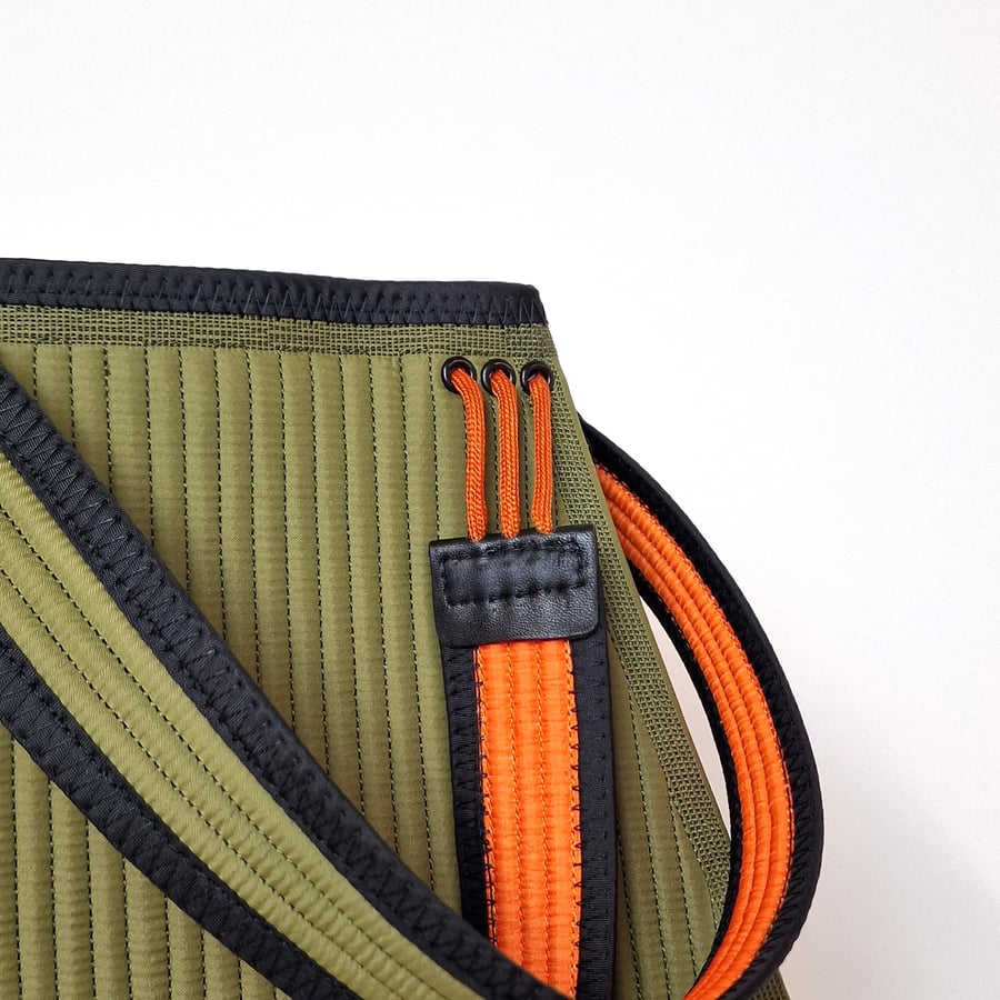 Image of Petit sac KABA Kaki orange