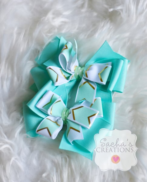 Image of Set of Two Mint Bows