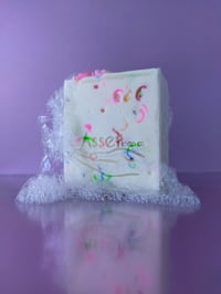 Image 2 of Confetti - For Normal Skin