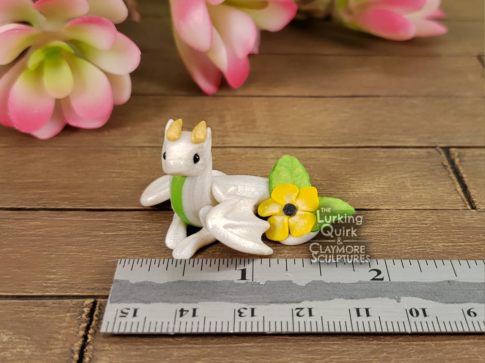 Mini White Dragon With Yellow Flower