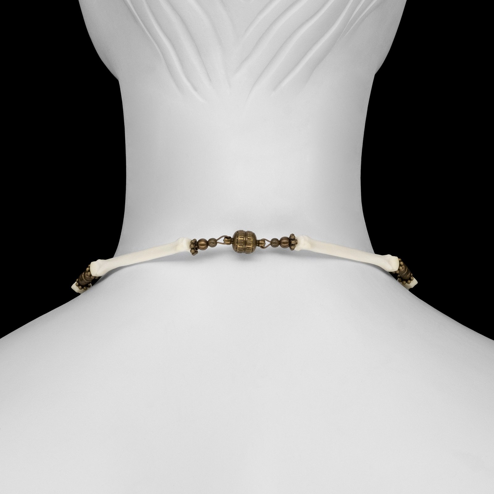 【めろんぱん】h'eres CETACEA BONE NECKLACE CETACEA BONE NECKLACE – h'eres