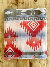 Image 1 of 50s NATIVE AMERICAN BEACON STYLE CAMP BLANKET (1)