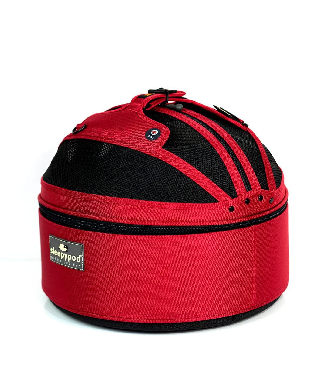 https://assets.bigcartel.com/product_images/364222597/6620special-edition-sleepypod-x-american-red-cross-pet-carrier-pet-carrier-sleepypod-red-149281.jpg?auto=format&fit=max&w=2000