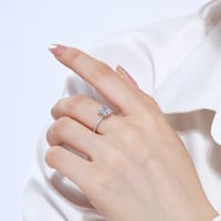Image 4 of Lydia ring 两克拉小冰糖顶级锆石银戒