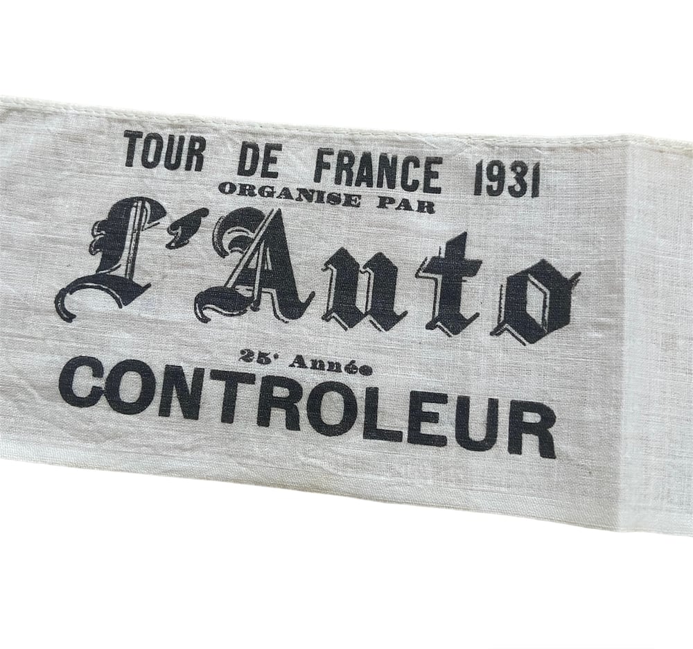 Official controller's armband for the 1931 Tour de France organized by l'Auto.
