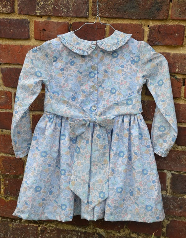 Image of Robe liberty betsy mist col claudine à froufrou