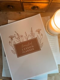 Image 2 of Learning Well Forever Planner: Classic Gold