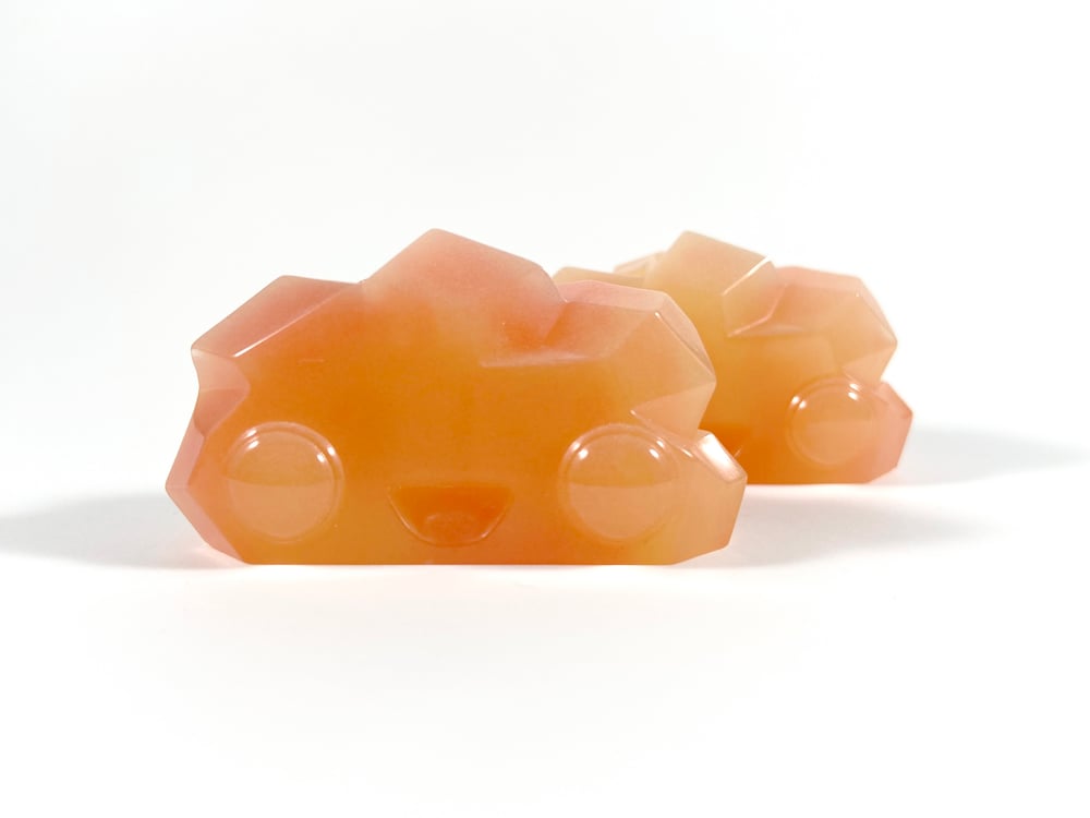 Image of 5PTS: GID Orange Marble: Rock Type