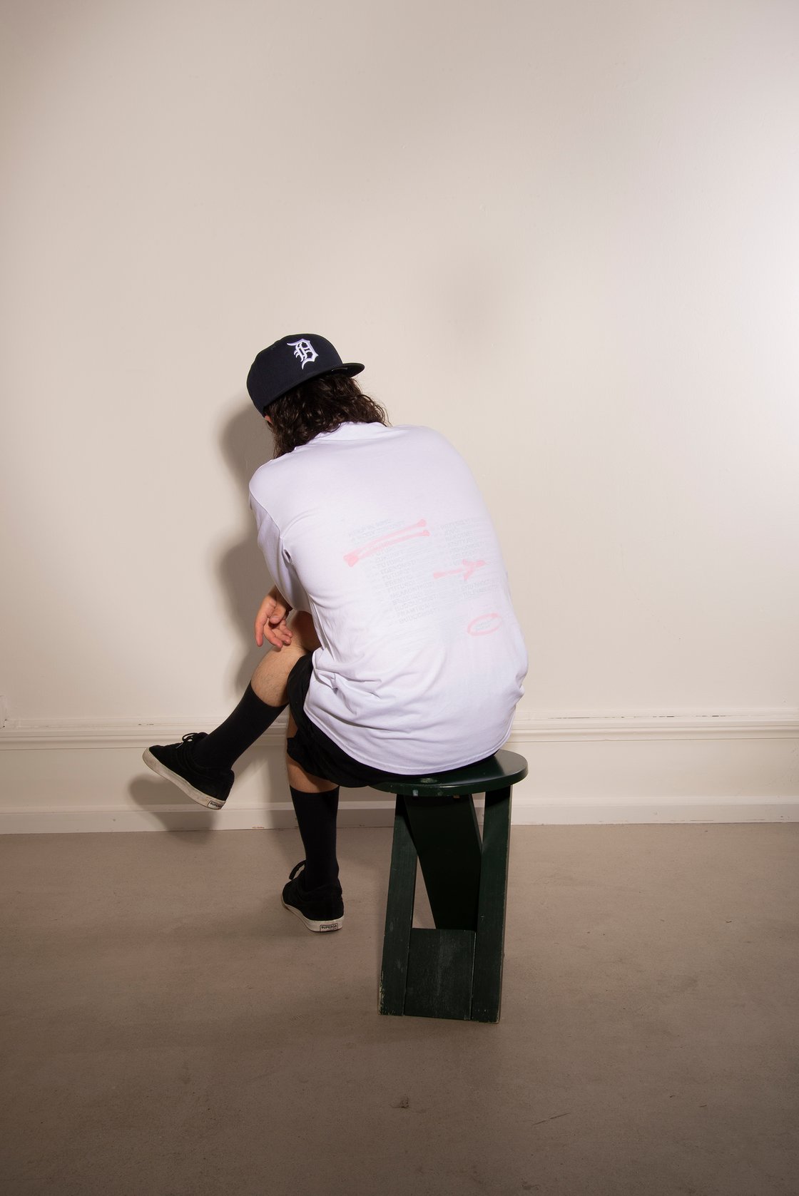 Image of by Zukunft - „a rosy Zukunft“- Airbrush Longsleeve