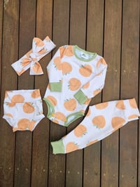 Image 2 of Peaches High Waisted Bummies