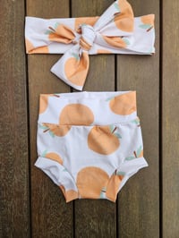 Image 3 of Peaches High Waisted Bummies