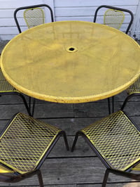 Image 4 of Table en métal perforé