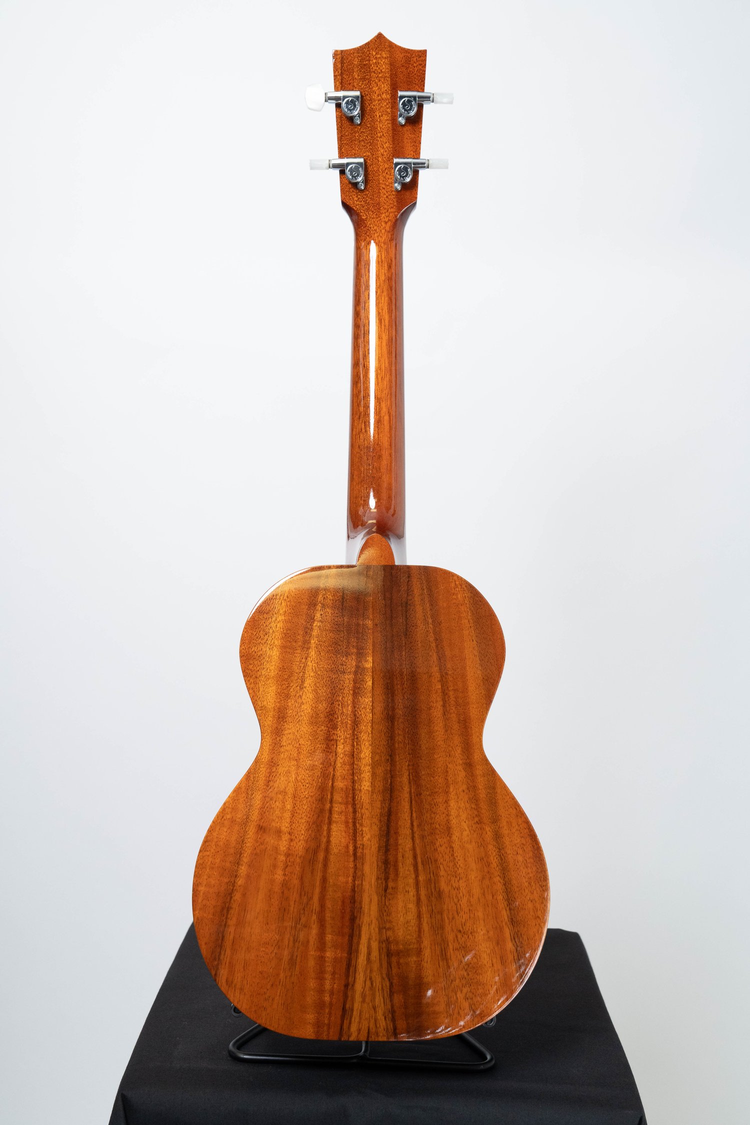 Image of Used Rare Kamaka HF-3 Custom Curly Koa Tenor Ukulele with Case