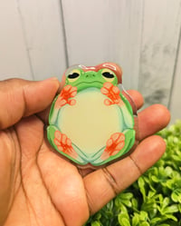 Image 1 of Froggy Phone Grip