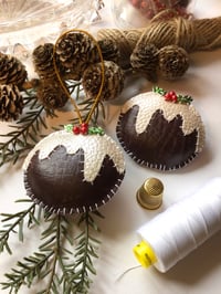 Image 2 of Figgy Pudding Christmas Tree Decoration