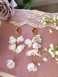 Image 1 of Oversized White Flower Dangles (Gold)