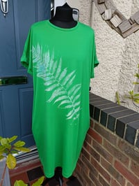 Reverse dyed fern printed dress in green