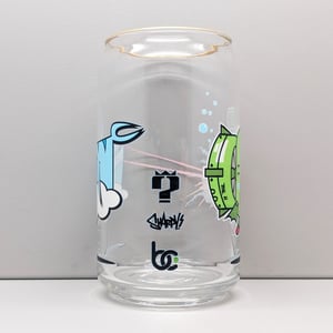 Image of Mike Die vs. Sharpy Glass