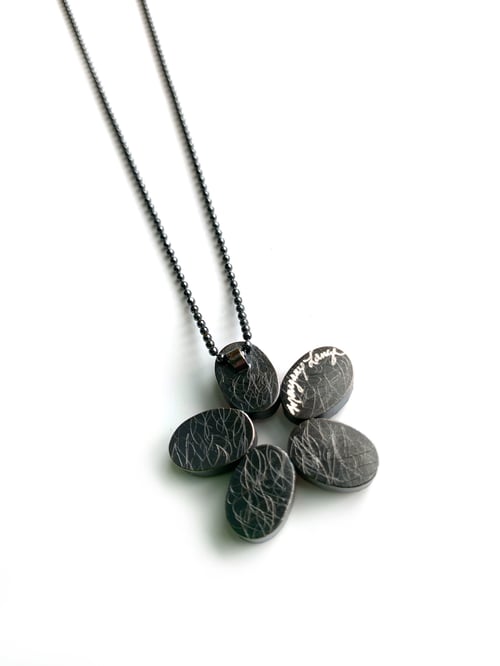 Image of Ear Blossom Necklace 